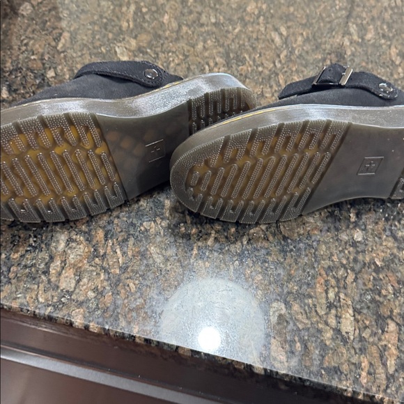 Dr. Martens Black Ladies Mules. Size 9 - Picture 4 of 6